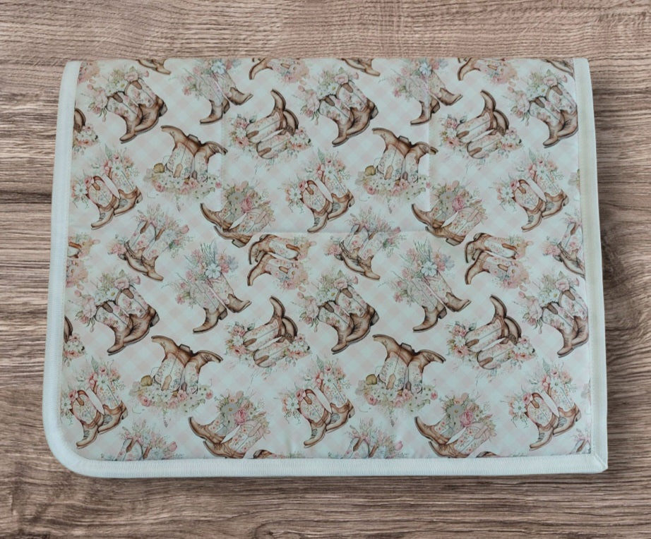 Country Boots Saddlecloth